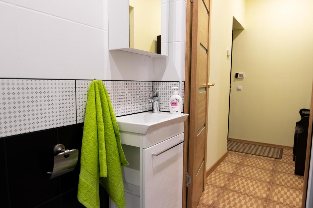 Hot Riga Ernestines Iela 7-7 Enjoy The Feel Of Home And History! Extérieur photo